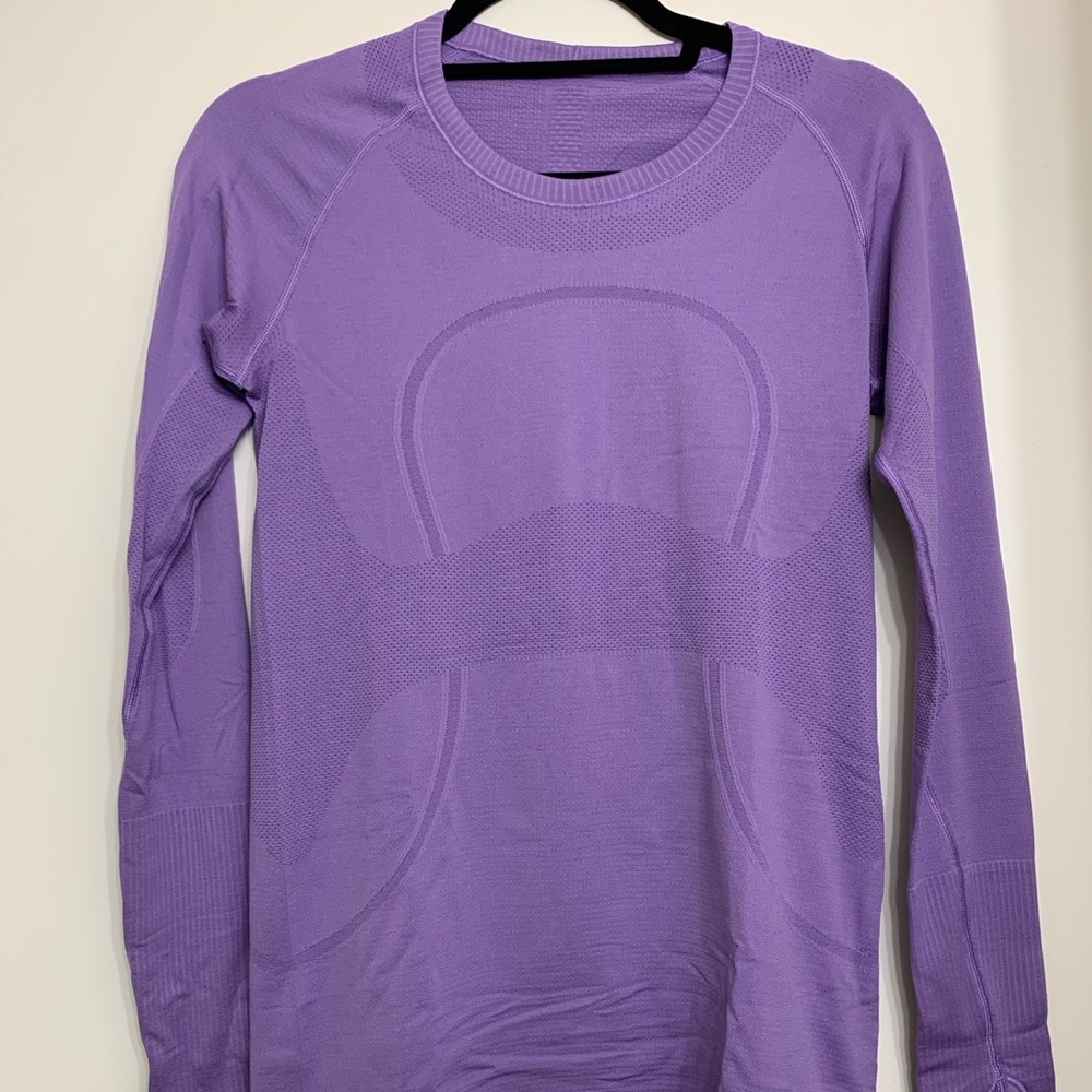 EUC lululemon LS Swiftly Tech Crew Size 8 Purple